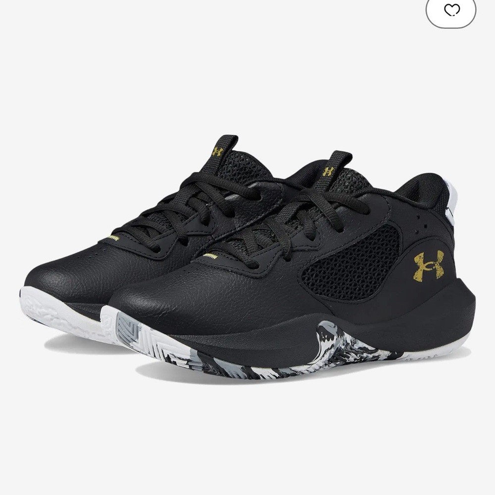 Under Armour BOYS Lockdown 6 Low Top Lace Up Sneakers Tennis Shoes